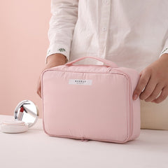 Make up Bag

655180_FLHV74G
655180_NZN8GHA
655180_ICKQZO5
655180_O2QFXST
655180_OWG4KMM
655180_KNCO4OU
655180_P7RWOWV	
655180_NQ1XXHT